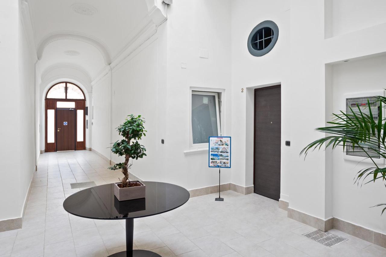 Ferienwohnung San Nicola Bilocali Vgm Bari Exterior foto